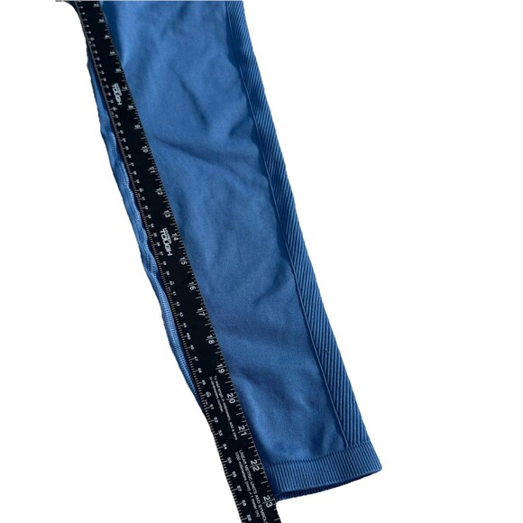 Abercrombie YPB Seamless Core High Waist 7/8 Legging Blue Ribbed NWT $65 Large - Picture 6 of 9